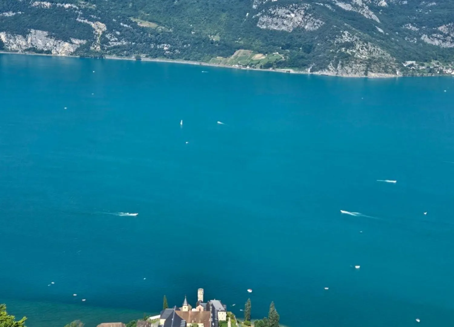 Mobilhome Aiguebelette Aix Les Bains Nances